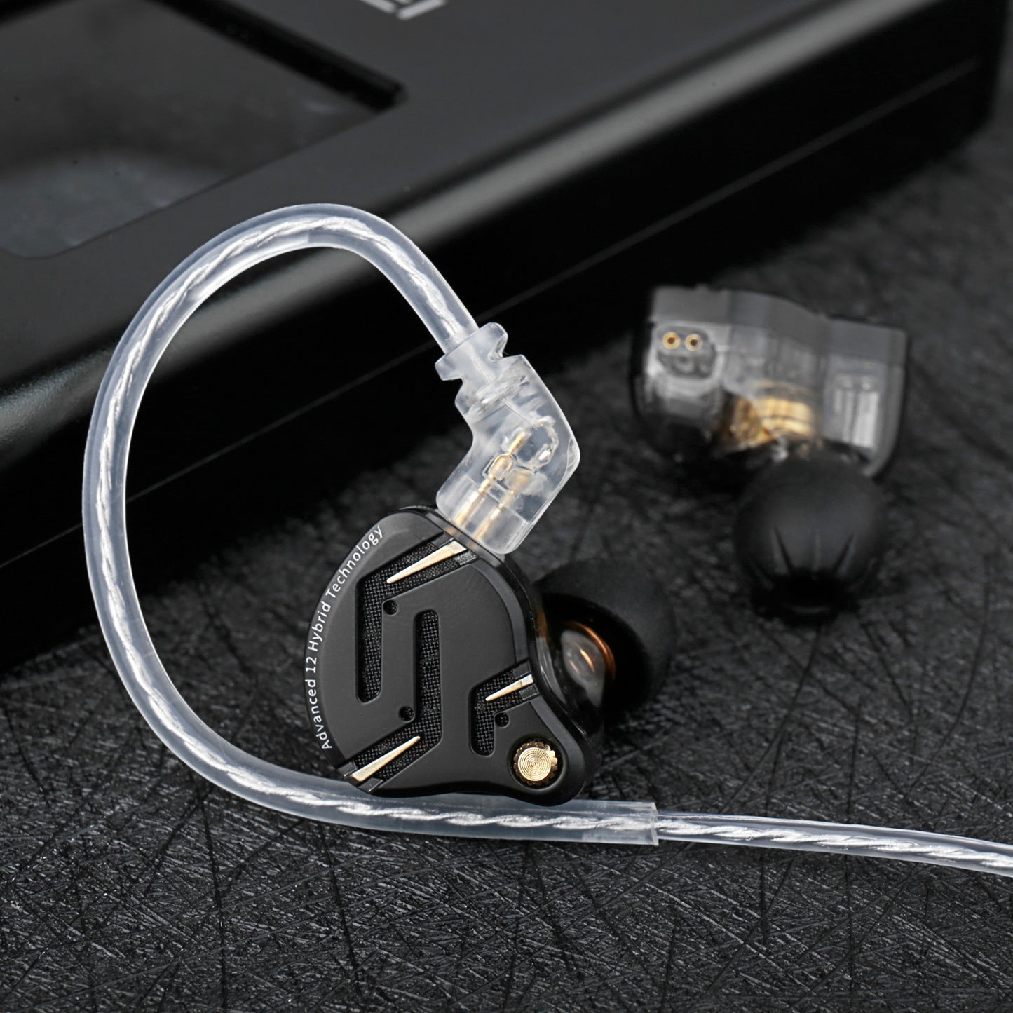 Casti KZ ZS12 PRO 2, Hibride 6 drivere 5BA+1DD, sunet clar HiFi si bas captivant, pentru gaming, muzicieni, cantareti, audiofili, cablu Jack 3.5 Microfon HD, Negru